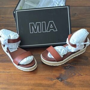 MIA Chestnut Platform Sandals